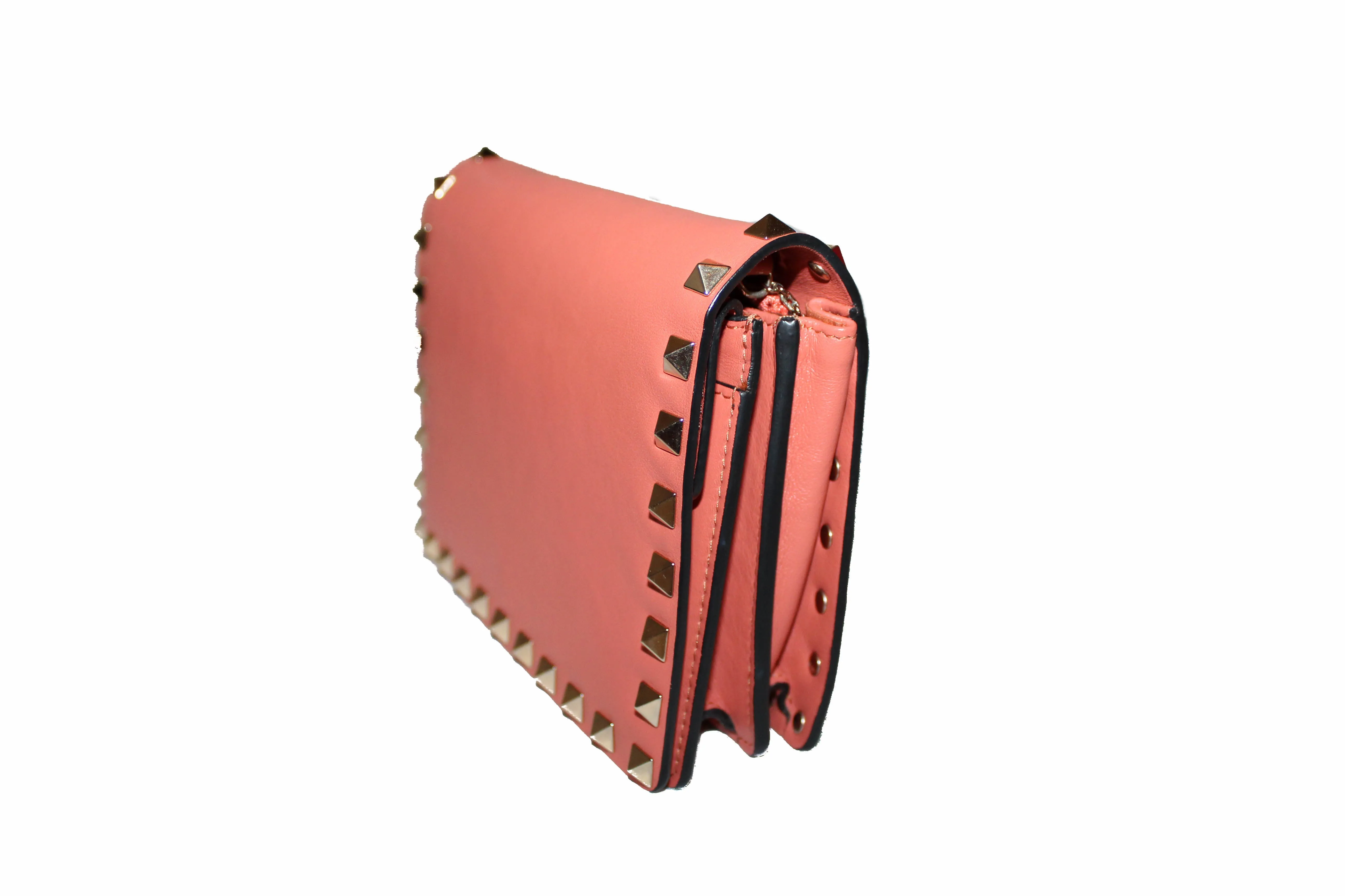 Authentic Valentino Garavani Coral Rockstud Calfskin Chain Pouch