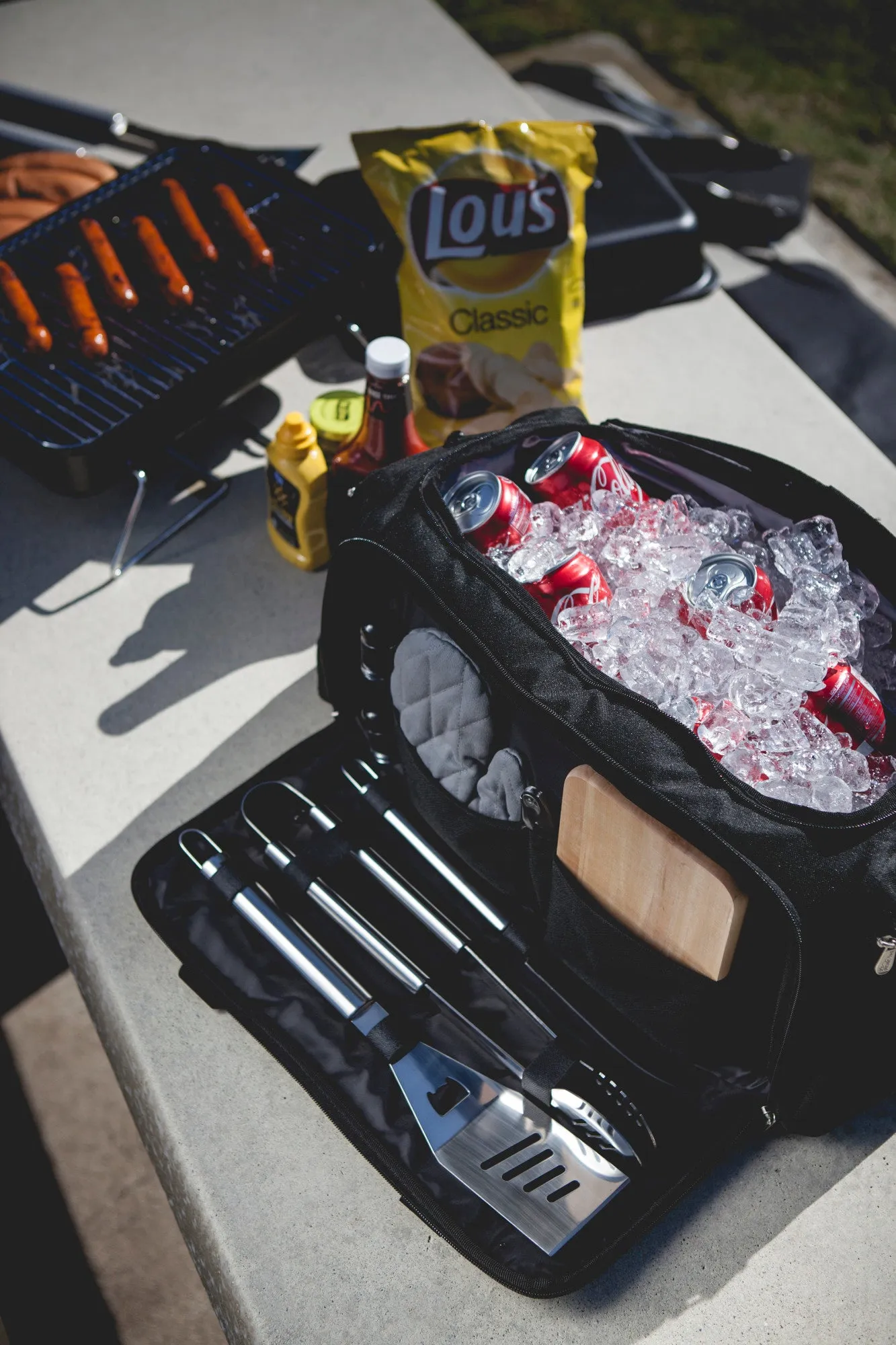 Cal Bears - BBQ Kit Grill Set & Cooler