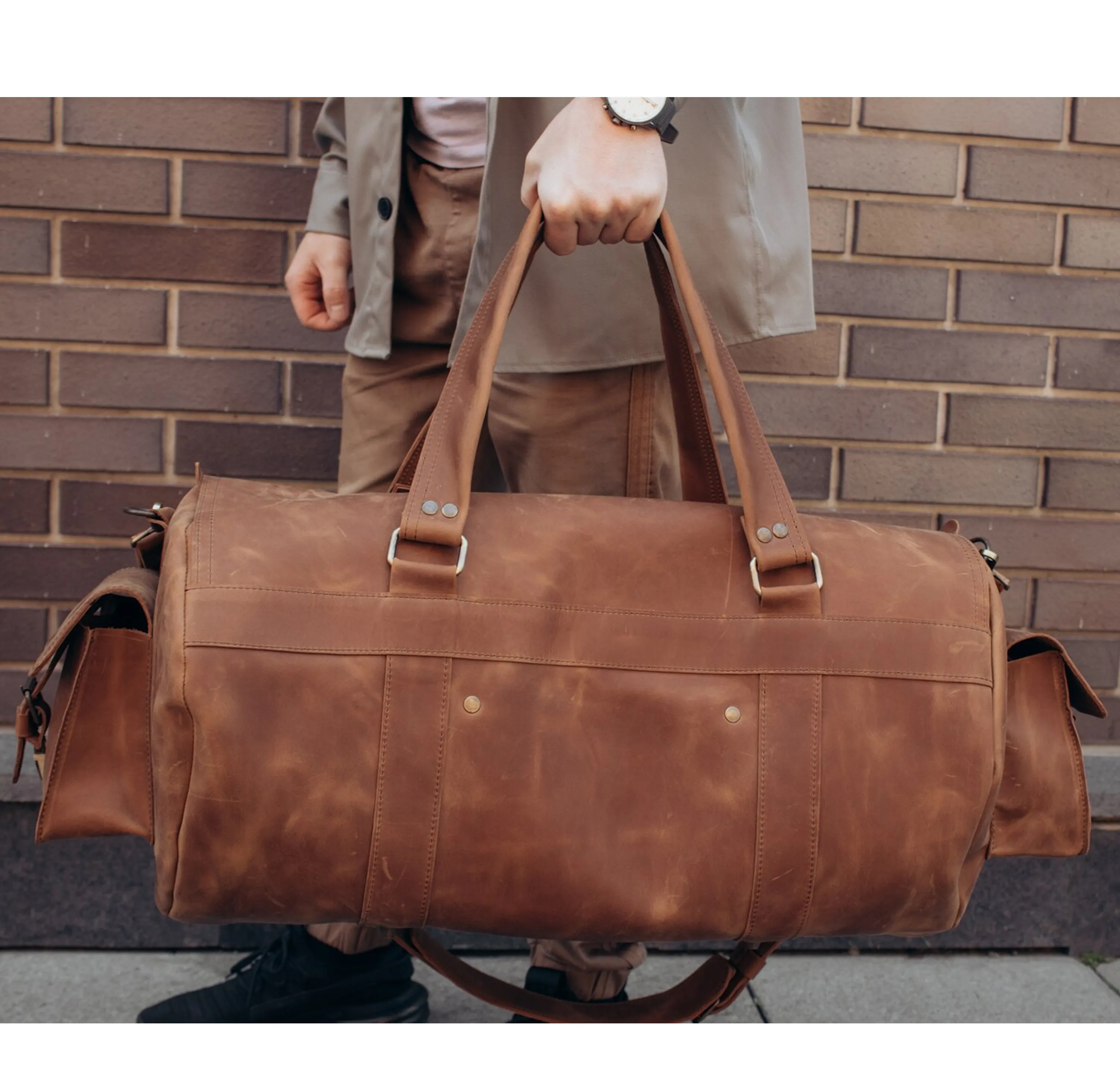 Dazzlo Genuine Leather Duffle Bag - Black/Chocolate/Olive/Tobacco/Whiskey/Caramel/Wine/Dark Green/Denim/Navy Blue/Red - 23.6"