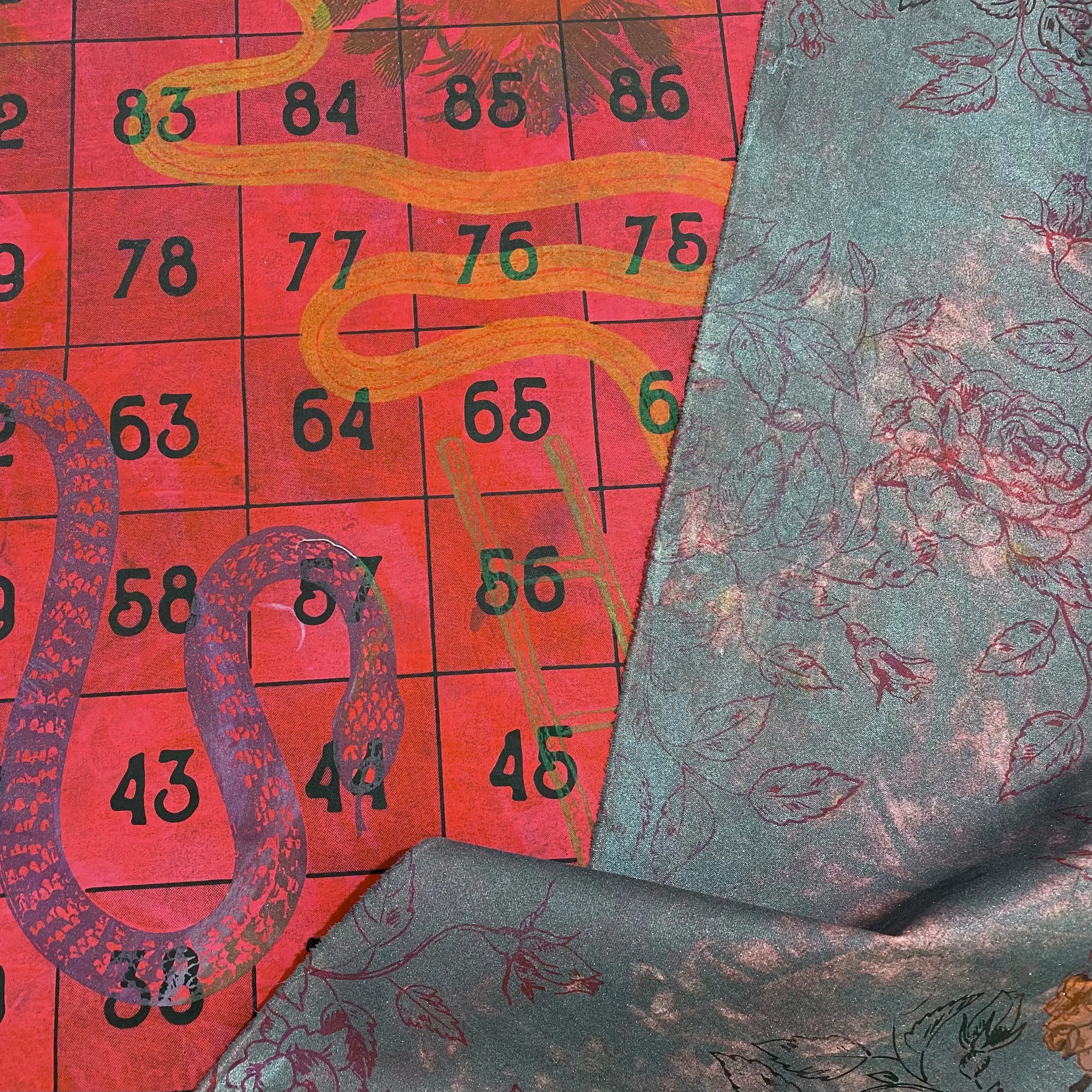 Furoshiki 3 roses and snake & ladders game - sold