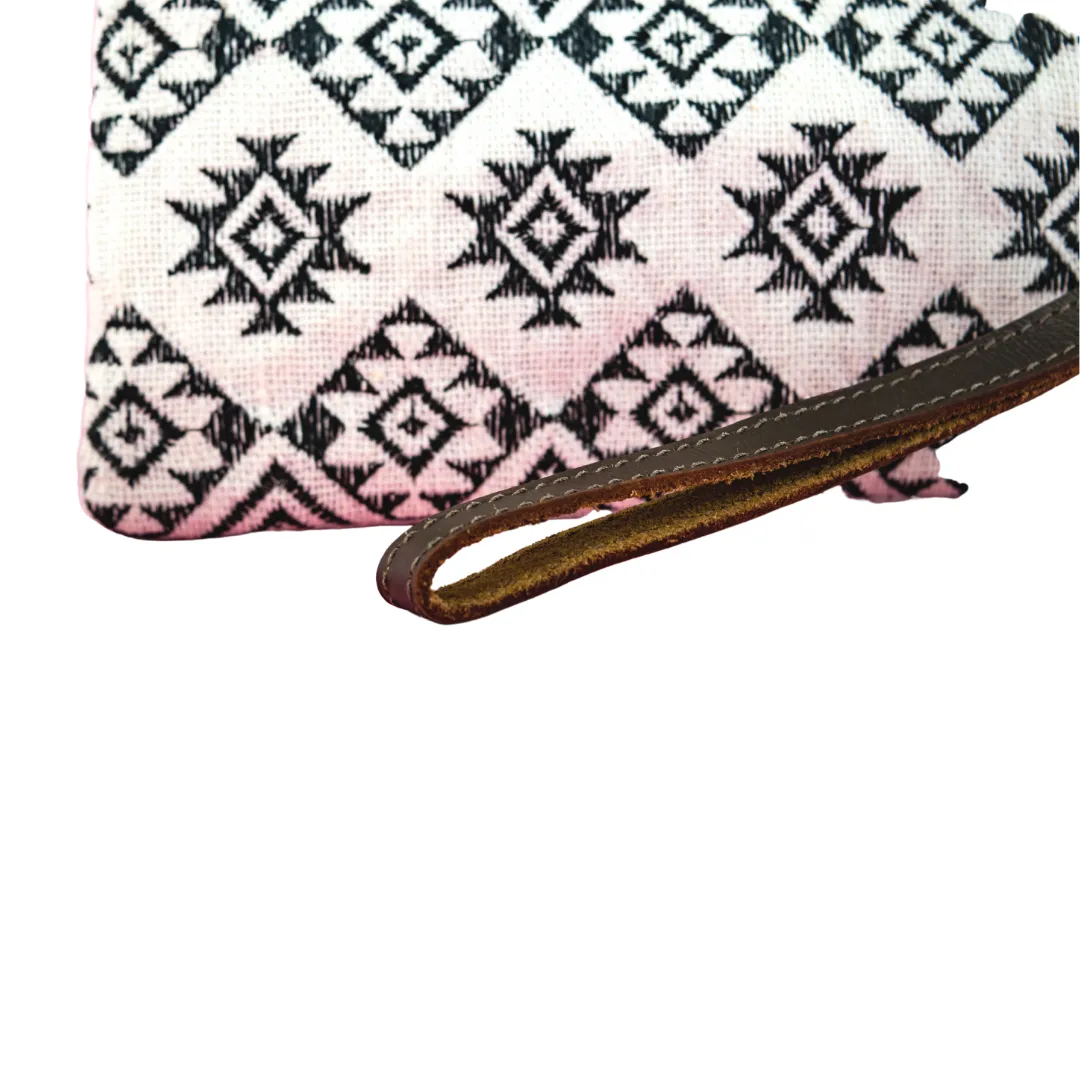 Geometric Diamond Wristlet Bag - Thailand