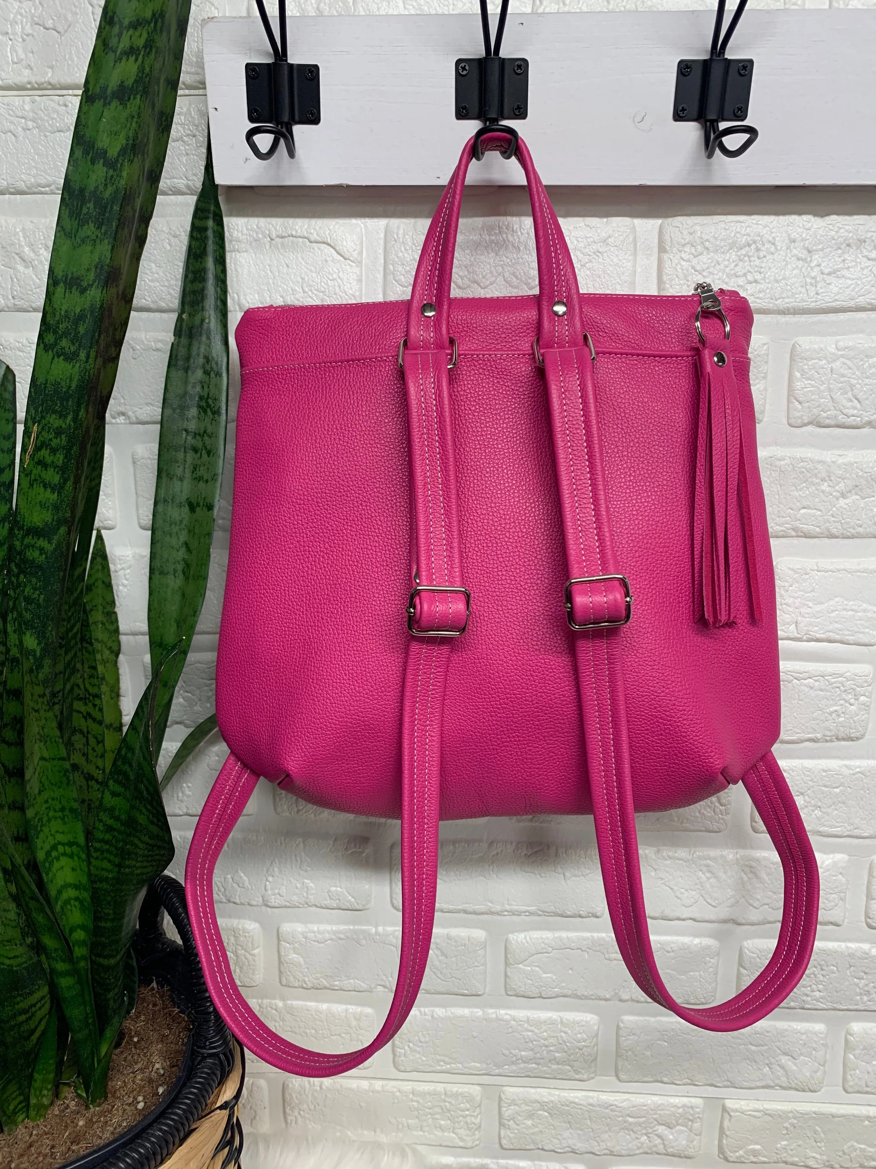 Pearl Backpack hot pink genuine leather