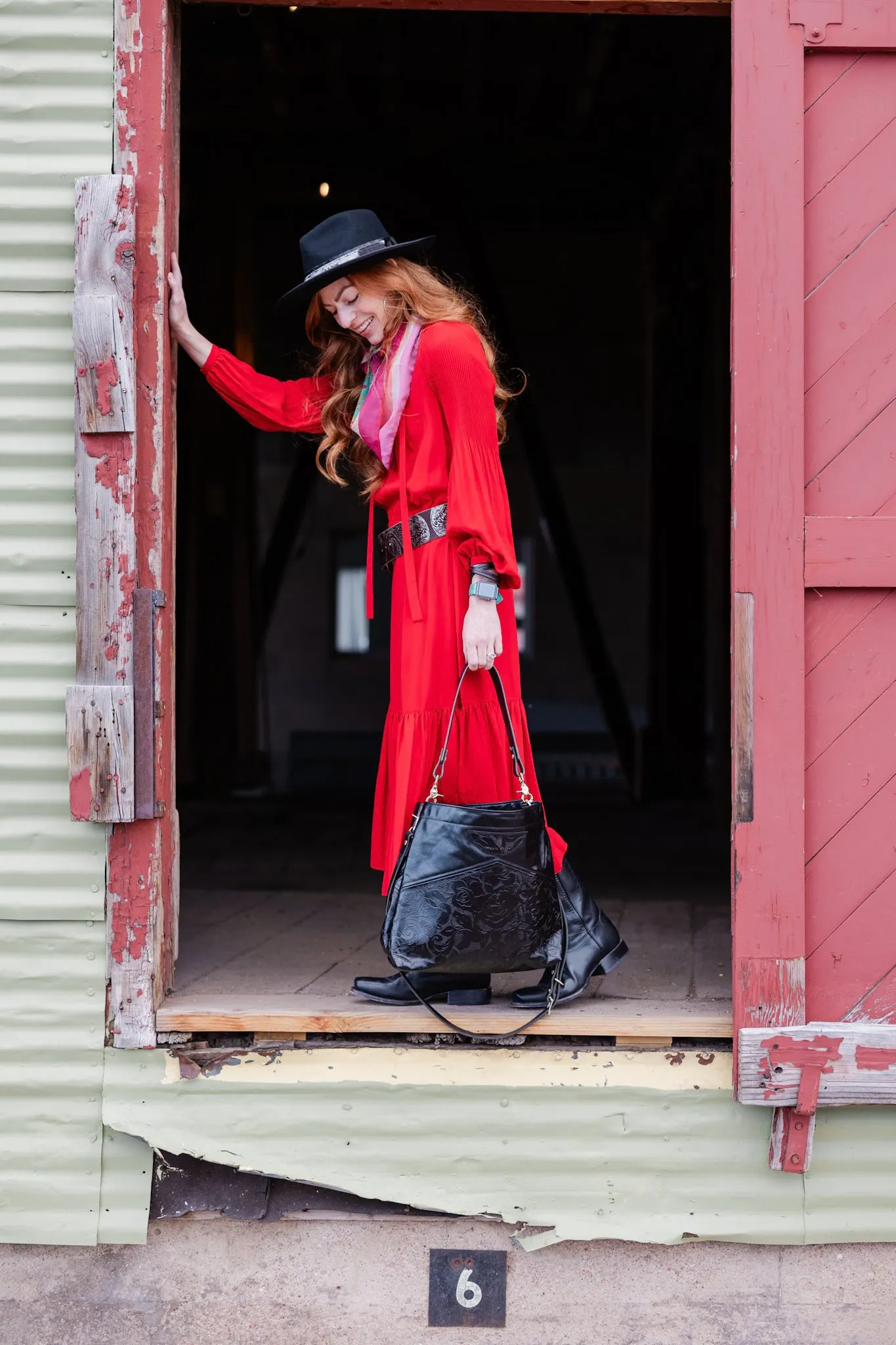 Rodeo Collection | Eleanor Shoulder Tote   Crossbody | Black Rose