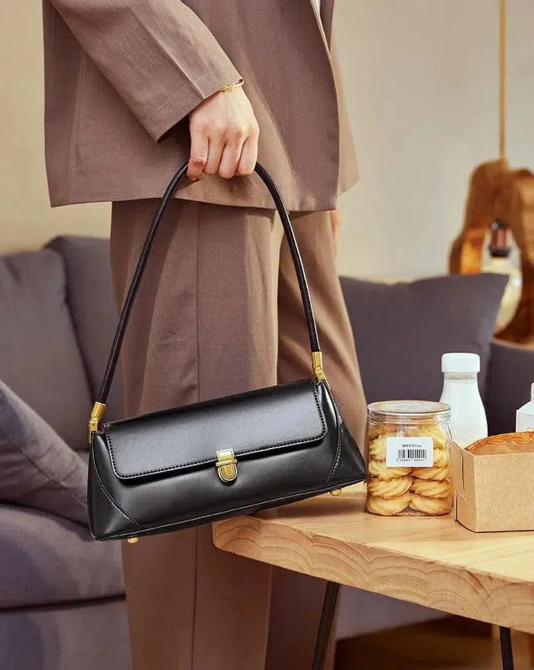 Viviana – Sleek refined design – E/W shoulder bag