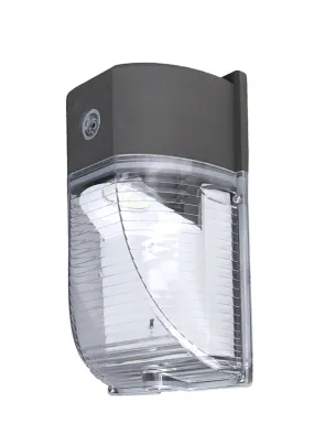 Wall/Entry Light w/photo eye 26w 3,600 Lumens 5000K