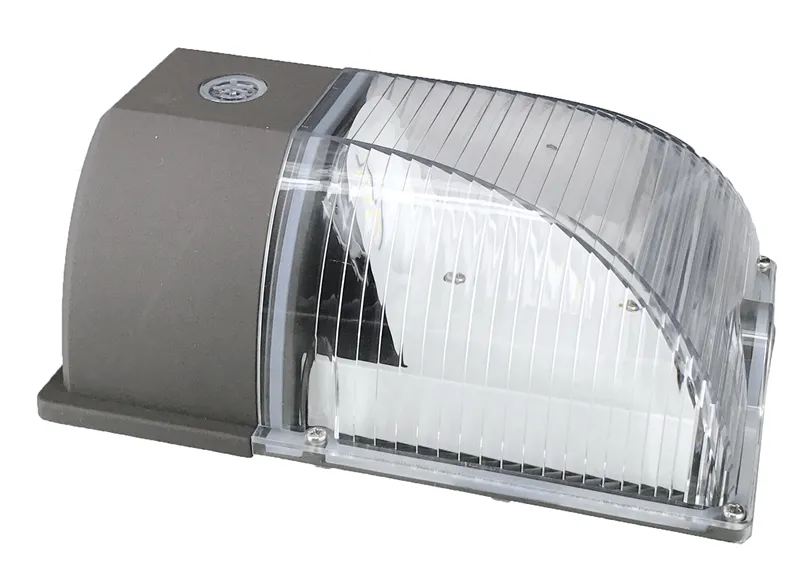 Wall/Entry Light w/photo eye 26w 3,600 Lumens 5000K