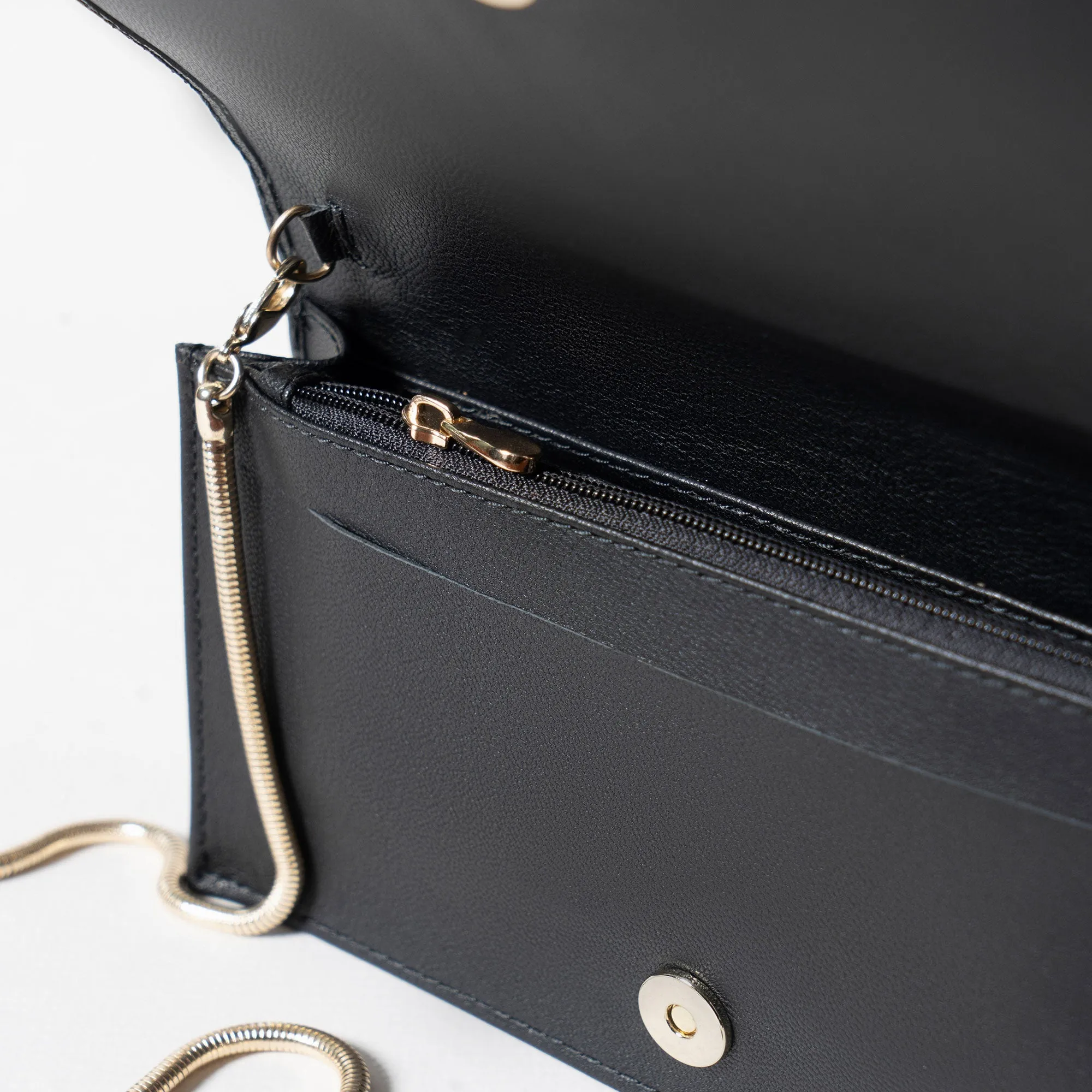 Wallet on Chain Black